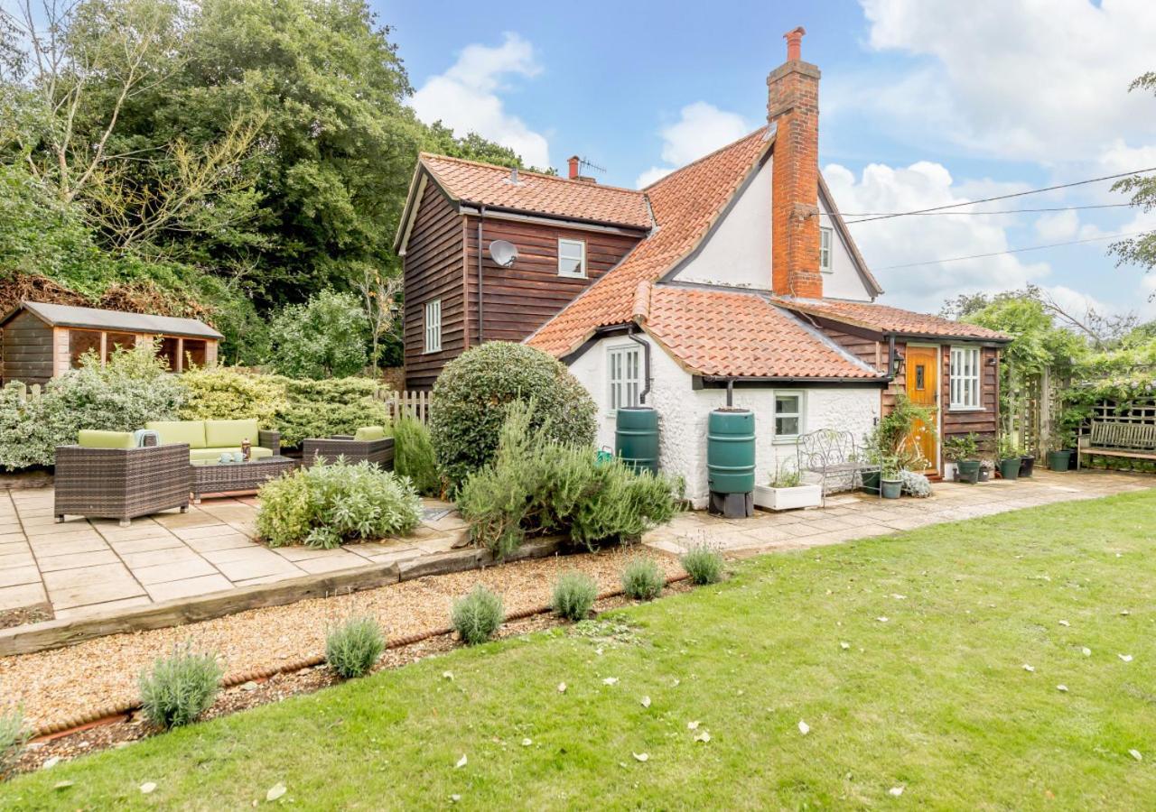 Wisteria Cottage Snape  Exterior foto